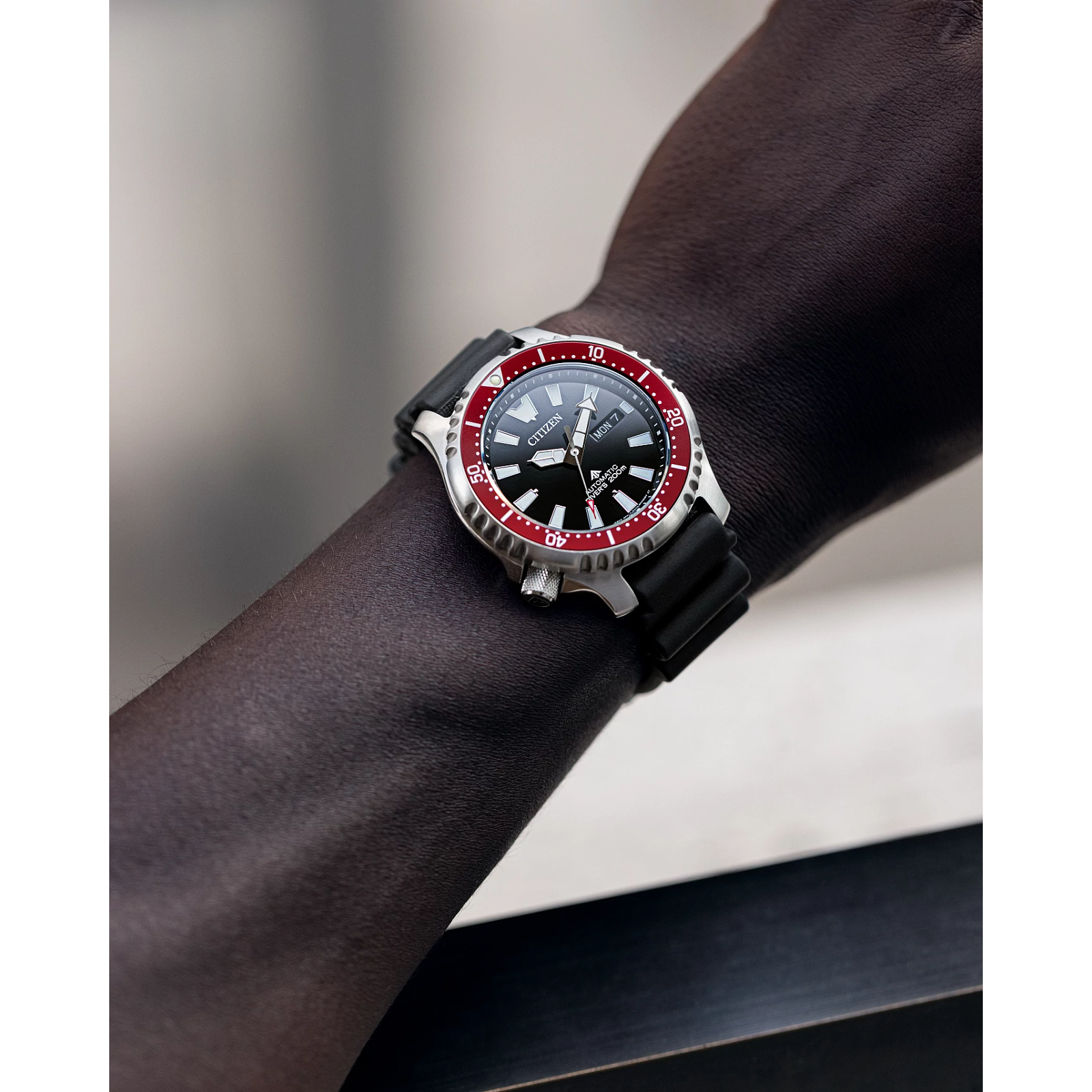 Reloj Citizen Promaster Dive Automatic NY0156-04E | Elegancia relojería
